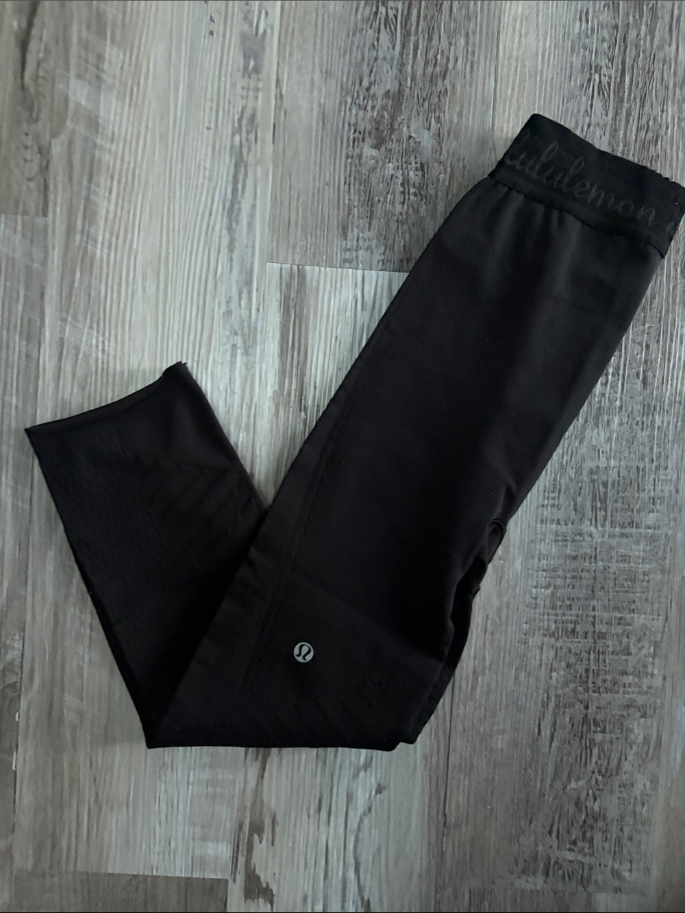 Lululemon Seamless Compression Leggings Black Logo Waistband - Picture 7 of 10